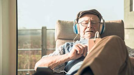 Die „neuen Alten“ können durchaus mit Technik umgehen. Zehn Prozent der heute über 65-jährigen sind im Besitz eines Tablets. 