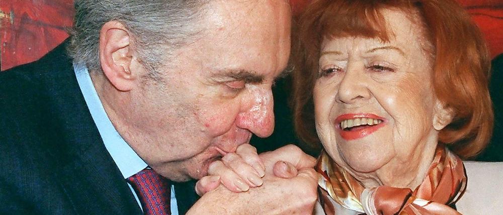 Berliner Ikonen unter sich: Sind Harald Juhnke und Brigitte Mira auch Anwärter auf eine eigene Straße oder einen eigenen Platz?