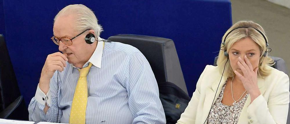 Seit langem schwelt der Konflikt zwischen Marine Le Pen und FN-Gründer Jean-Marie Le Pen. 
