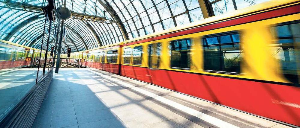 Offenbar Millionen bei Ausschreibungen in den Sand gesetzt. Die S-Bahn.