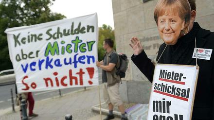 Die Mieter an der Großgörschenstraße protestieren seit Monaten gegen den Verkauf ihrer Wohnungen.