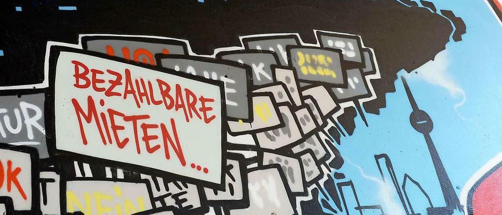 Sprüht´s an jede Wand... Ein Graffito in Kreuzberg als politischer Slogan.