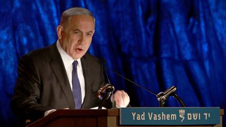 Israels Premier Benjamin Netanjahu prangert aus Anlass des Holocaust-Gedenktags den Iran an.