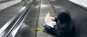 Anonym und hyperaktiv. Trolle führen im Internet Diskussionen auf Abwege und wollen andere Nutzer provozieren. 
