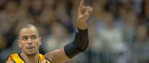 Bamberg im Blick. Berlins Alex King will im Pokal-Halbfinale (17 Uhr) siegen.