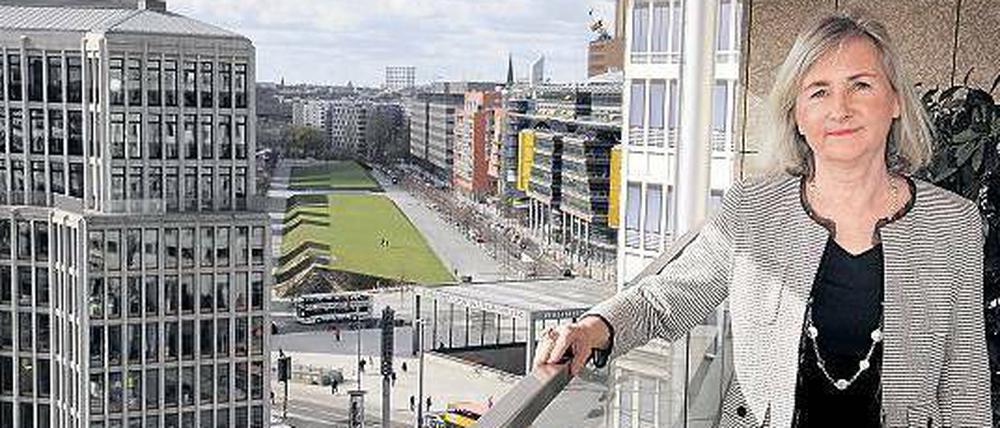 Kanadische Pioniere. Dort, wo Botschafterin Marie Gervais-Vidiricaire heute über einen belebten Leipziger Platz schauen kann, war bis zur Jahrtausendwende Brachland – und vorher Todesstreifen.