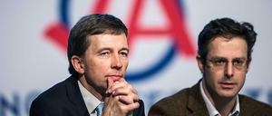 AfD-Chef Bernd Lucke und Marcus Pretzell, Landeschef der AfD in NRW (rechts).