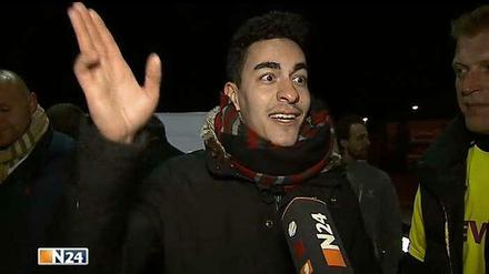Freestyle ins N24-Mikro: Der Berliner Rapper "Gier" in seinem Element. 