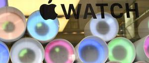 Status-Symbol Apple Watch: Wegen defekter Bauteile beginnt der Verkauf der Computer-Uhr bereits holprig.