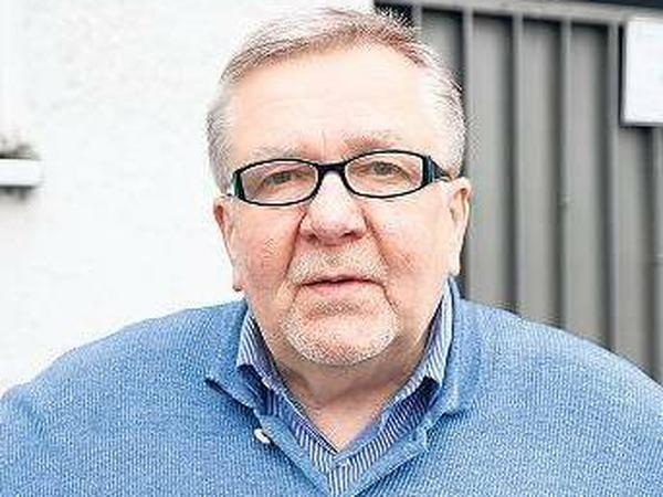 Politischer Auftrag. Günther Schulz hat sich schon für den Atomausstieg und die Friedensbewegung engagiert. Jetzt möchte der den Flüchtlingen in Steglitz-Zehlendorf helfen.