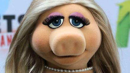 Miss Piggy aus der "Muppets-Show" beim Fototermin zum Film "Muppets Most Wanted" im Sony Center in Berlin.
