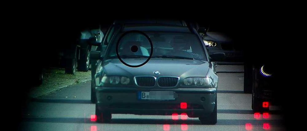 Im Visier: Die Fotos von den Beifahrern dürfen zur Identifikation des Fahrers verwendet werden.