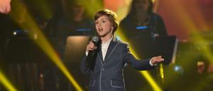 Nestor (8) aus Potsdam - heute Abend live im Finale von "The Voice Kids" bei Sat 1.