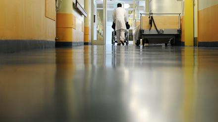 Viele Krankenhäuser in Deutschland schreiben rote Zahlen.