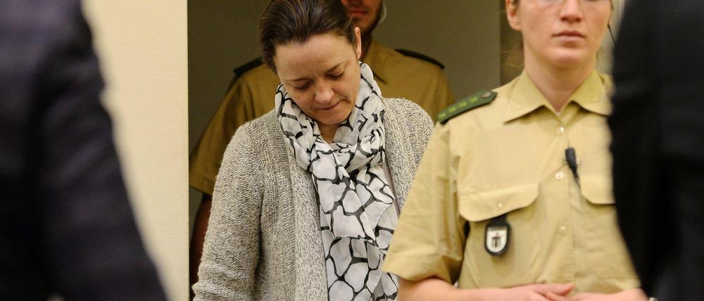 Das große Schweigen: Die Hauptangeklagte Beate Zschäpe verweigert die Auskunft. Ihr psychischer Zustand gilt als labil.