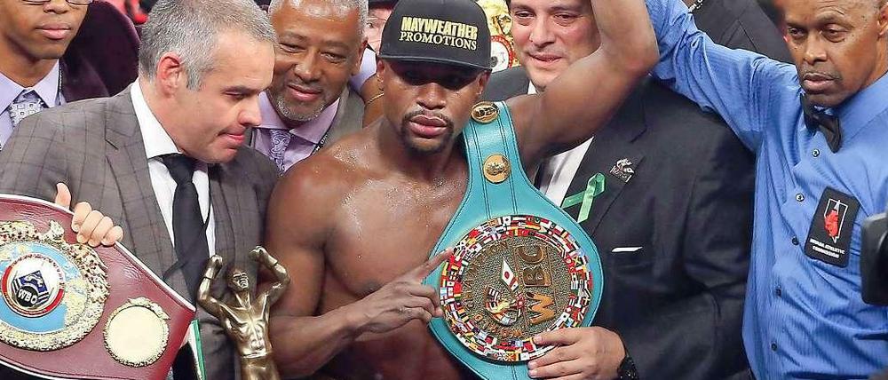 Nach seinem Sieg über Manny Pacquiao rätselt die Boxwelt: Wie geht es nun weiter mit Floyd Mayweather ?