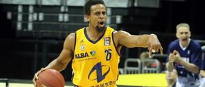 Arbeiter als Antreiber: Cliff Hammonds am Ball für Alba Berlin.