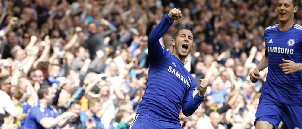 Jubel: Chelseas Eden Hazard feiert nicht nur seinen Treffer gegen Crystal Palace...