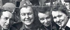 Befreit. Kriegsgefangene der ponischen Heimatarmee 1945 im Emslandlager Oberlangen. 