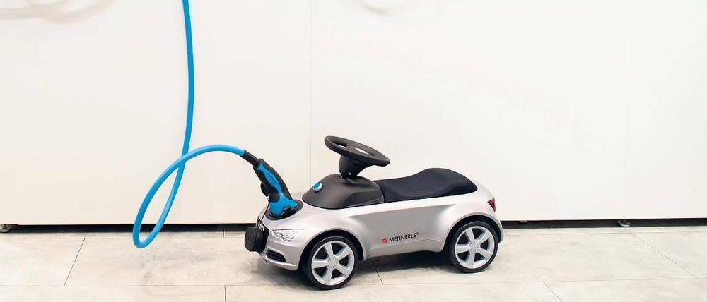 Kleine Fortschritte. Ende 2014 waren 24 000 reine Elektroautos zugelassen – deutlich mehr als 2013, aber viel weniger als geplant. Foto: dpa