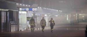 Die Feuerwehr im Flughafen Fiumicino (Leonardo da Vinci) in Rom, Italien, am Mittwoch.