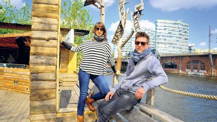 Nächster Versuch. Die DJs Anja Schlereth und Fabian Drews haben am Freitag den Club „Rampe“ eröffnet – auf dem Gelände des ehemaligen „Lichtparks“ an der Michaelkirchstraße in Mitte.