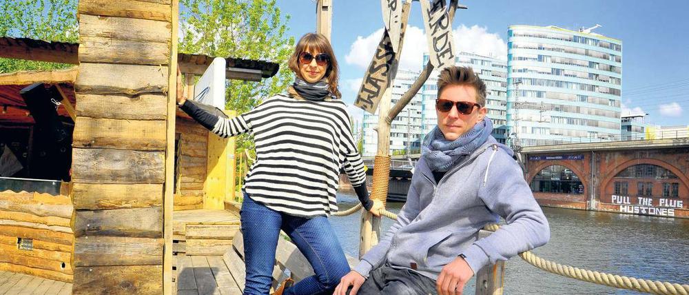 Nächster Versuch. Die DJs Anja Schlereth und Fabian Drews haben am Freitag den Club „Rampe“ eröffnet – auf dem Gelände des ehemaligen „Lichtparks“ an der Michaelkirchstraße in Mitte.