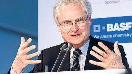 NPE-Chef Henning Kagermann fordert Förderung auf Zeit - für drei bis fünf Jahre. 