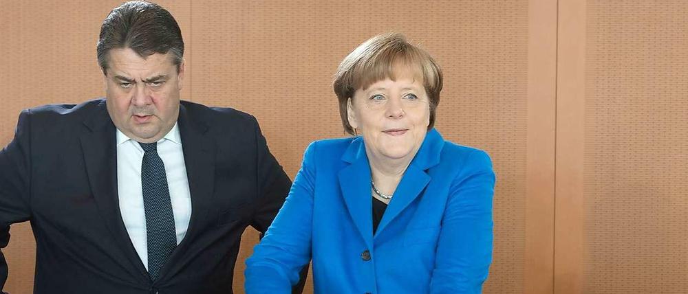 Was plant Sigmar Gabriel? Einen Coup? Will er Rücktritte provozieren? Der Vize-Kanzler weist das weit von sich.