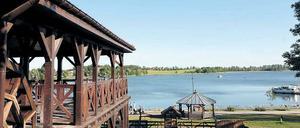 Schöner Ankern. In Ryn, dem früheren Rhein am Talter See, finden Bootstouristen topmoderne Anlagen vor. 