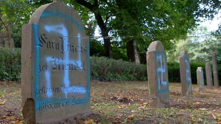 27 Schändungen jüdischer Friedhöfe gab es 2014 in Deutschland.