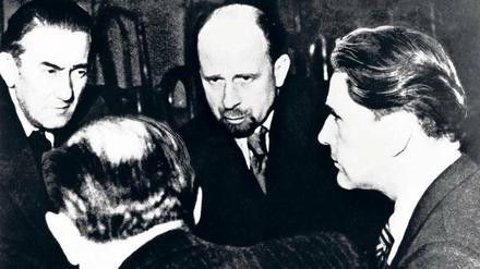 Walter Ulbricht übernahm die Macht - mit Direktiven aus Moskau.