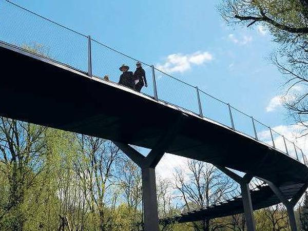 Die neue Brücke über die Havel.