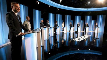 In der TV-Debatte ließ sich Amtsinhaber Komorowski nicht blicken, nur seine zehn Herausforderer.