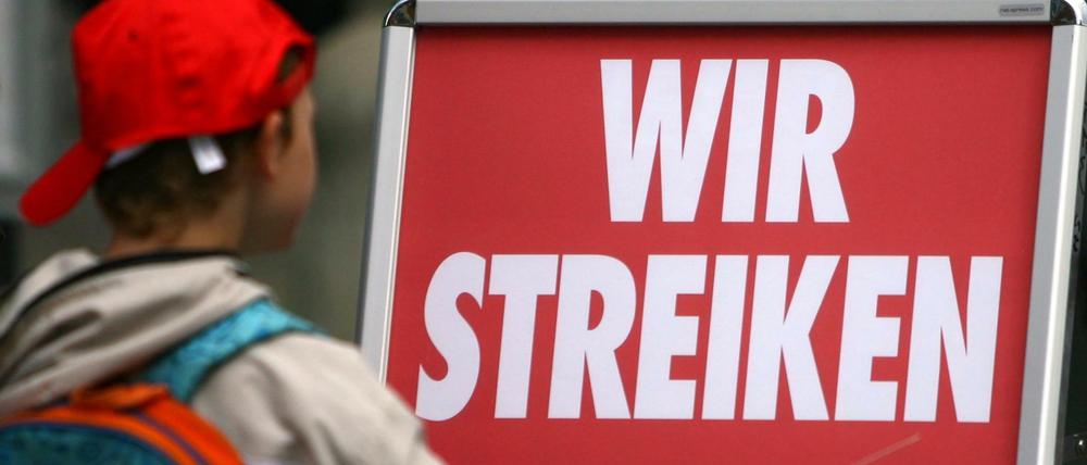 Arbeitsausstand. Überall in Deutschland wird gestreikt.