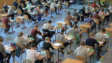 Schwitzen und Stöhnen beim Abitur: Nicht so in der diesjährigen Grundkursprüfung in Latein in Berlin. Die Aufgabenstellung dürfte vielen Schülern bekannt gewesen sein.