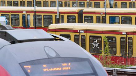 Nach fünf Tagen Streik fährt die Deutsche Bahn am Sonntag den Normalfahrplan schrittweise wieder hoch.