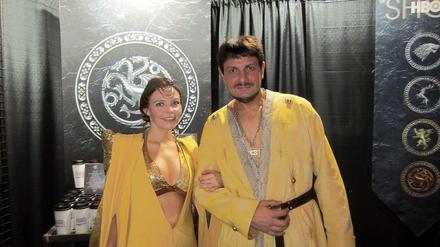 Das sind Marion und Frank Müller - "Game of Thrones" German Super Fans.