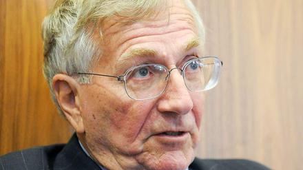 Der Enthüllungsjournalist Hersh beschuldigt die US-Regierung der Lüge. 