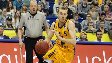 Niels Giffey, 23, spielte bis 2010 in der Jugend von Alba Berlin. In vier Jahren an der Uni Connecticut gewann er zwei Meistertitel und wechselte im vergangenen Sommer zurück zu Alba.