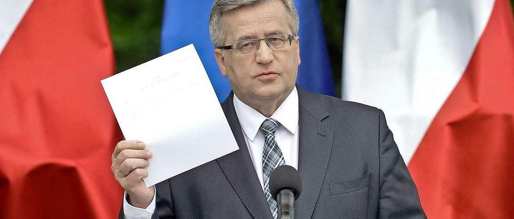 Unter Druck. Amtsinhaber Bronislaw Komorowski droht nach einem starken Wahlkampof-Schlussspurt seiner Herausforderer die Abwahl.