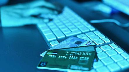 Angriff. Hacker finden immer wieder Wege, um in fremden Rechnern Schaden anzurichten.