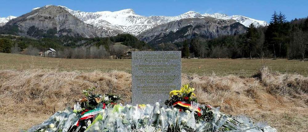 Das Mahnmal für das Germanwings-Unglück in Südfrankreich