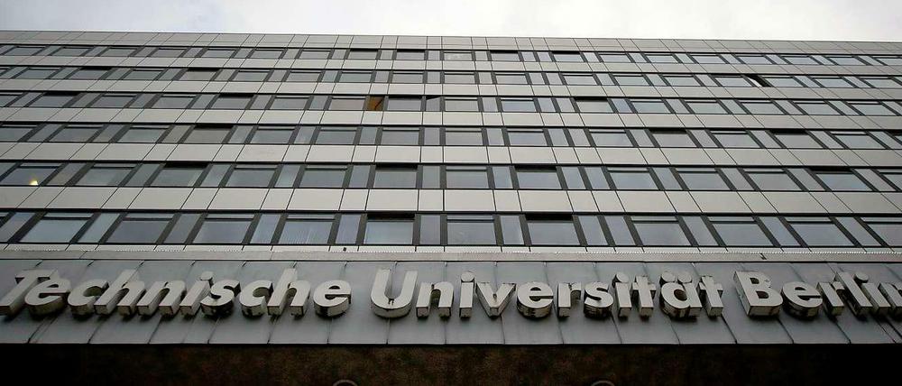 Stürmische Zeiten kommen auf die TU zu: Sie muss acht Professuren streichen.