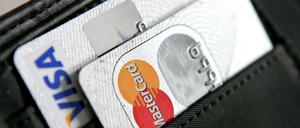 Taxifahrer müssen die Kartenzahlubg annehmen – Gastronomen nicht.