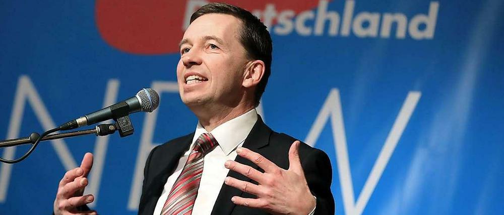 AfD-Chef Bernd Lucke will Klarheit.