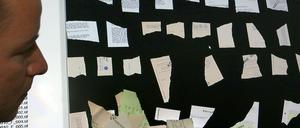 Die Rekonstruktion von Schnipseln der Akten, die in tausensden Säcken lagern, kann jetzt starten.