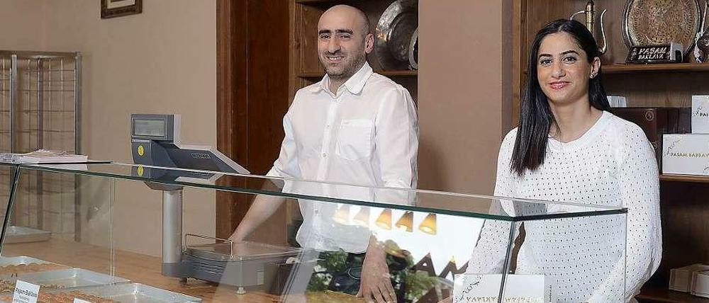 Botschaftslieferanten: Ali Bulut und Schwester Gülbahar im "Pasam Baklava".
