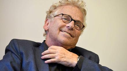Daniel Cohn-Bendit hat jetzt neben der deutschen auch die französische Staatsbürgerschaft.