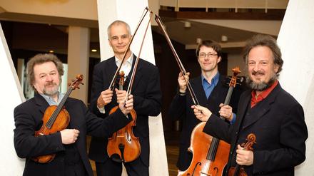Das Philharmonia Quartett mit Primarius Daniel Stabrawa (r.)